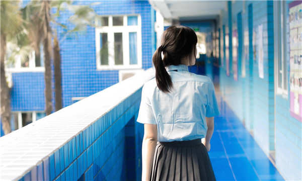 利通如何找到一个可以帮助我生孩子的女人？
